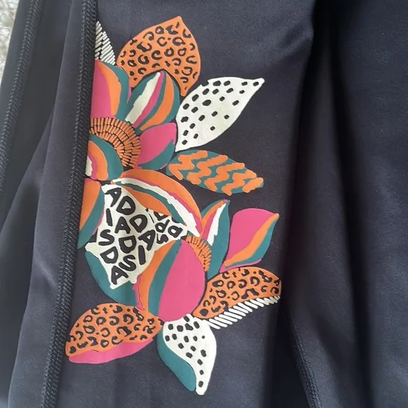 Adidas Leggings 🖤Aeroready Logo Workout - Picture 2 of 7